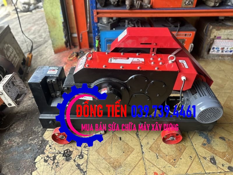 Máy cắt thép GQ45