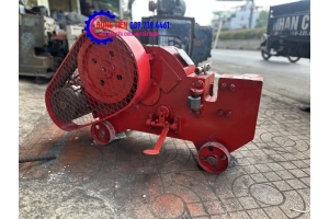 Máy cắt thép GQ40